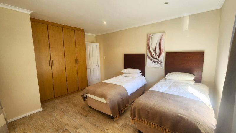 To Let 3 Bedroom Property for Rent in Pinnacle Point Golf Estate Western Cape